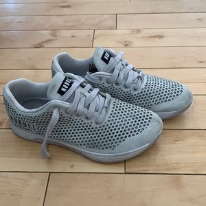 No Bull Grey Suede Trainer Women’s 9